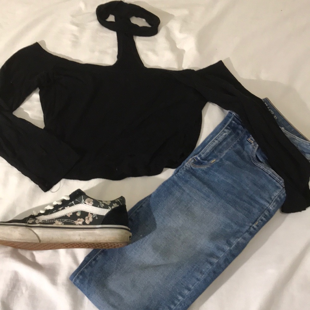 Black crop top // S